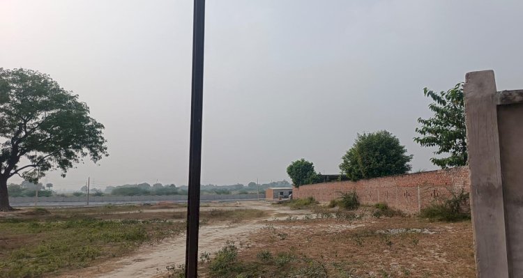 रायबरेली-ऊंचाहार सीएचसी के पास ग्राम सभा की जमीन पर प्लाटिंग करके कर लिया करोड़ों की जमीन पर कब्जा,,,,