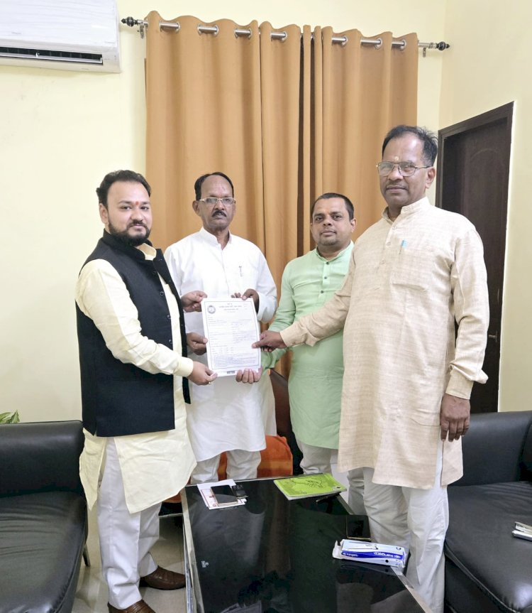 हर वर्ग से अभिषेक का बढ़ा जुड़ाव, सक्रिय सदस्यता में अव्वल