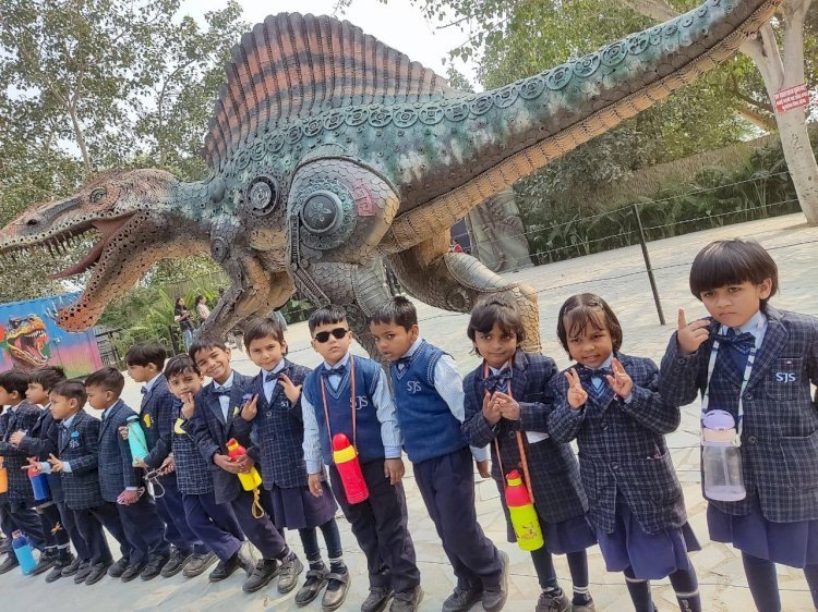 Raibareli-एस.जे.एस महराजगंज में सैर-- सपाटा व पिकनिक का आयोजन बच्चों ने भरपूर उठाया आनंद*