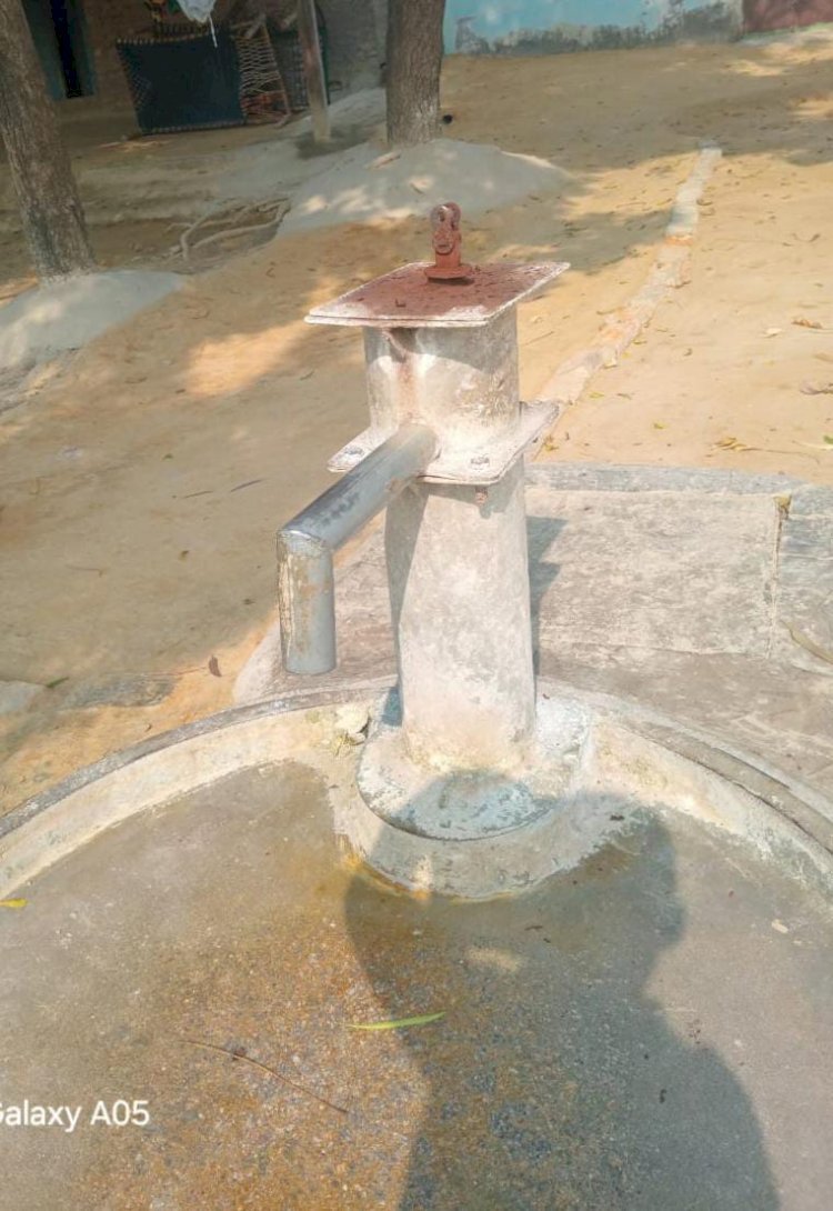 रायबरेली-खोल ले गए हैंड पाइप , बूंद बूंद पानी को तरस रहे लोग