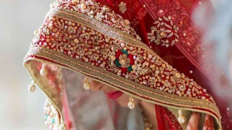 जयमाला से पहले दुल्हन बोली- प्रेमी संग लूंगी सात फेरे, 'सच्चे आशिक' को मिलाया फोन तो जवाब सुन रह गई दंग