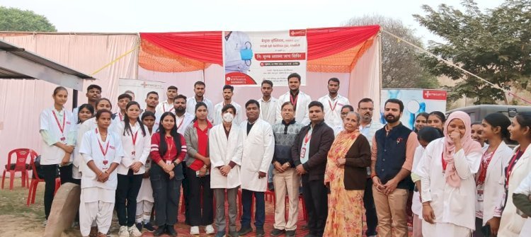 गंगोत्री पैरामेडिकल में मेदांता हॉस्पिटल के सहयोग से संपन्न हुआ निशुल्क स्वास्थ्य जांच शिविर