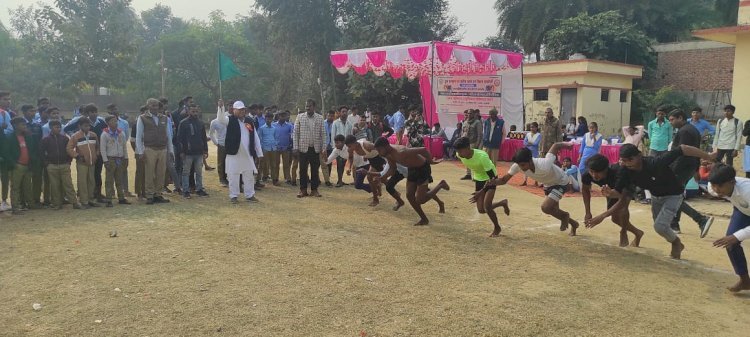 रायबरेली-सलोन में 02 दिसवसीय खण्ड स्तरीय ग्रामीण युवक/महिला खेलकूद प्रतियोगिता का आयोजन
