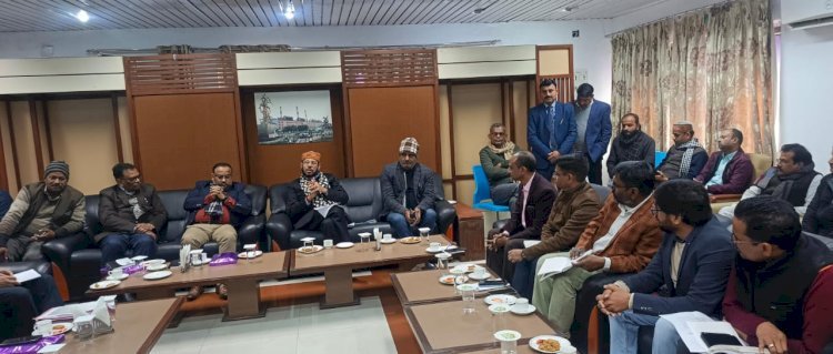 रायबरेली-विधायक और बिजली अधिकारियों की बैठक में खुली रिश्वतखोरी की पोल, लगाई फटकार,,,,