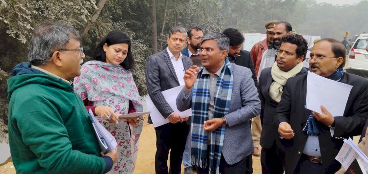 रायबरेली-एनएचएआई अध्यक्ष ने रायबरेली से प्रयागराज राष्ट्रीय राजमार्ग के निर्माणाधीन कार्यों का लिया जायजा