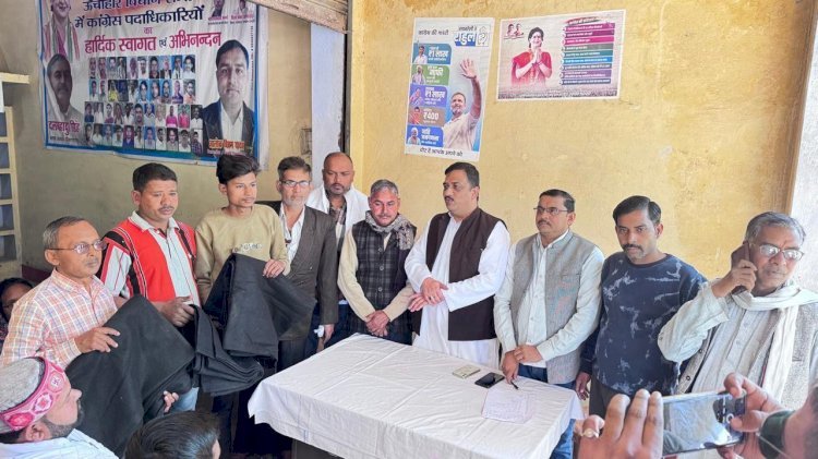 रायबरेली-समाज की ईमानदारी से निस्वार्थ सेवा कर रहे पत्रकार - अतुल सिंह