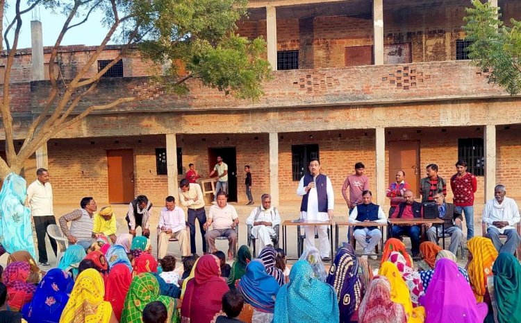 रायबरेली-मूलभूत जरूरतों से वंचित है ऊंचाहार की जनता - अतुल सिंह