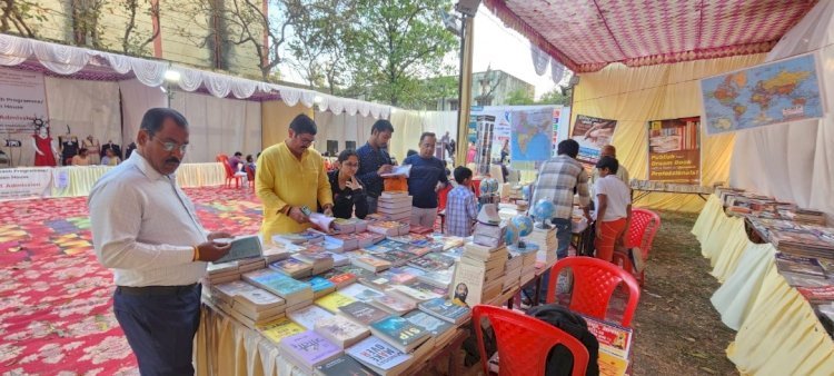 पुस्तकें जीवन बदलने का सशक्त माध्यम : अतुल भार्गव 