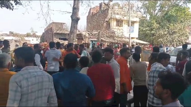 रायबरेली में तेज रफ्तार अनियंत्रित डम्पर ने साइकिल सवार को कुचला