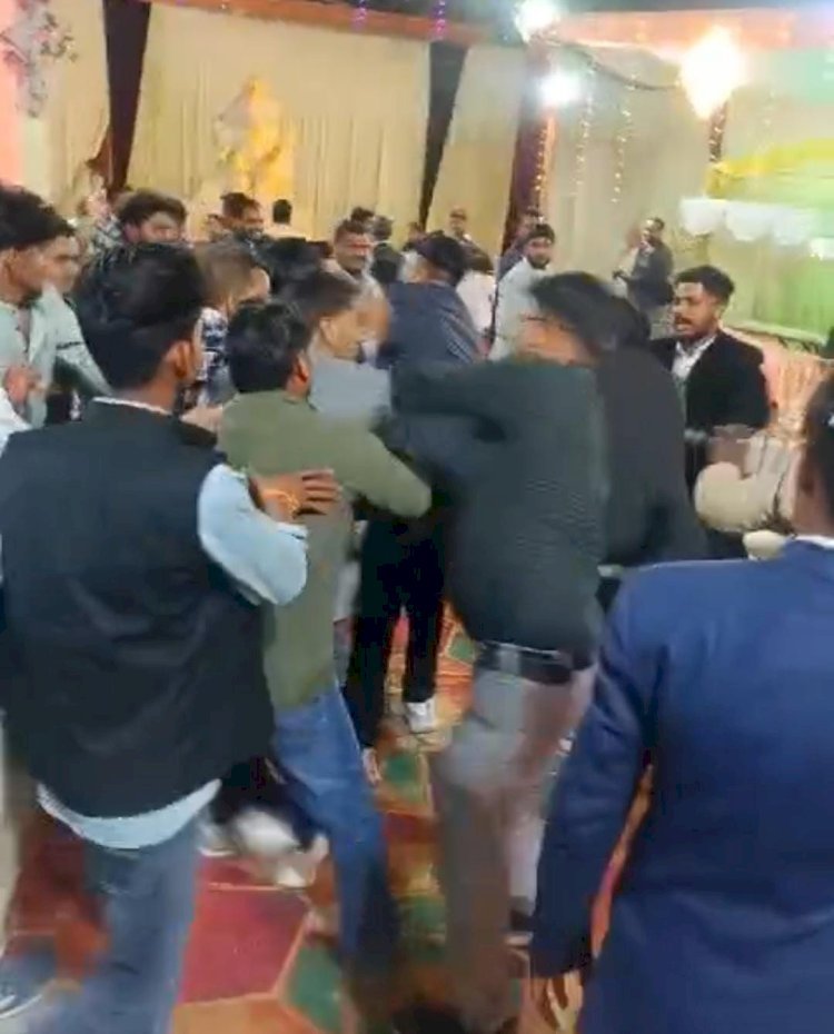 रायबरेली-शादी में राजनेता का यशगान बजाने को लेकर हुआ बवाल , 6 के विरुद्ध प्राथमिकी दर्ज,,,,