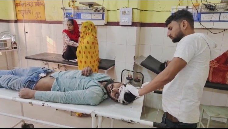 रायबरेली में सड़क के किनारे संदिग्ध परिस्थितियों में मिला युवक
