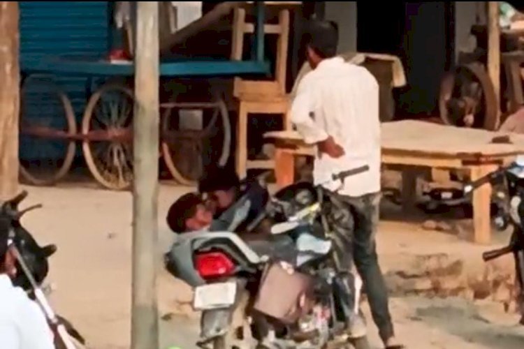 रायबरेली-ठेके के पास शराबियों में बवाल , आपस में भिड़े दो लोग नाली में गिरे