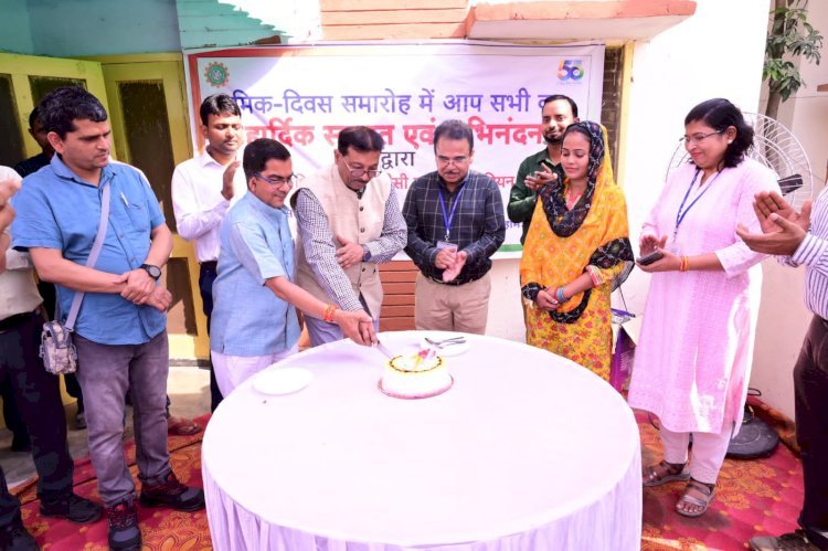 रायबरेली-एनटीपीसी में इंटक यूनियन नें अंतरराष्ट्रीय श्रमिक दिवस समारोह सम्मान,,