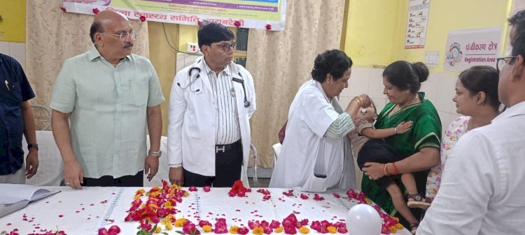 रायबरेली-मुख्य चिकित्सा अधिकारी ने किया विटामिन ए सम्पूर्ण कार्यक्रम का शुभारम्भ