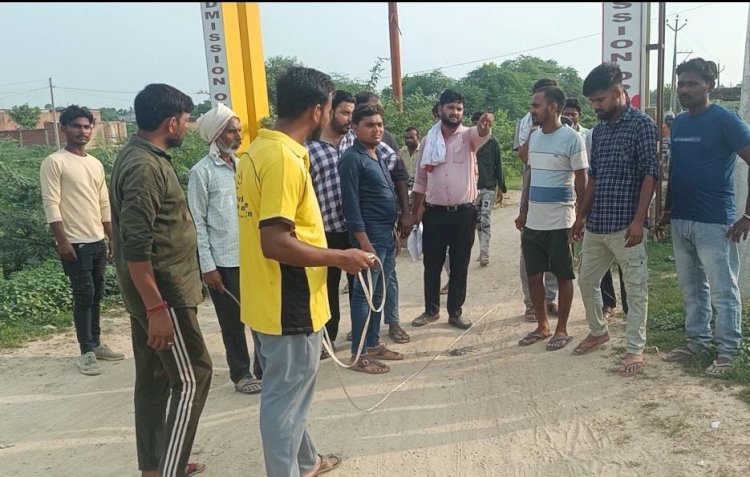 रायबरेली- आर एक्स्प्रेस खबर का हुआ बहेरवा ग्राम में अवैध कब्जे के मामले में जाचं सुरू