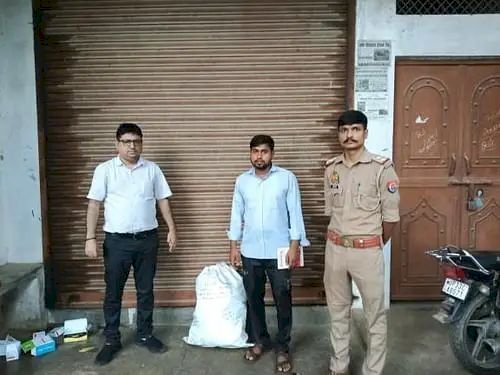 रायबरेली-बिना लाइसेंस के चलता मिला मेडिकल स्टोर, दवाएं सील कर लगाया ताला
