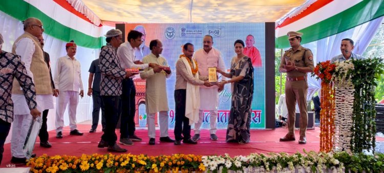 रायबरेली-स्वतंत्रता के लिए शहीद हुए वीरों के बलिदान को कभी भुलाया नहीं जा सकता - दिनेश प्रताप सिंह