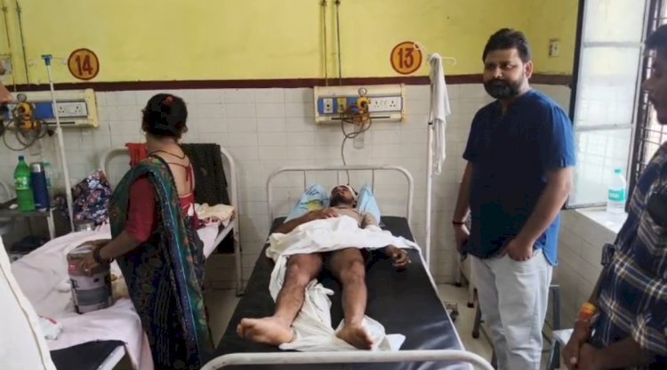 रायबरेली-प्रधान के खिलाफ आरटीआई डालना युवक को पड़ा महंगा,गुर्गों ने किया जानलेवा हमला