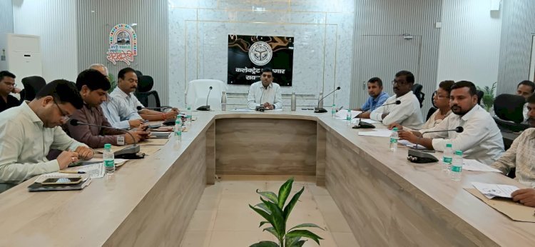 रायबरेली-उप जिला निर्वाचन अधिकारी की अध्यक्षता में पंचायत चुनाव को लेकर जन प्रतिनिधियों के साथ बैठक संपन्न*