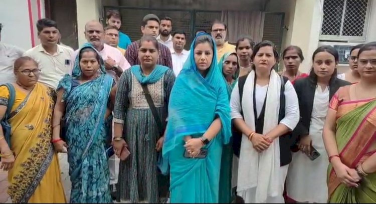 रायबरेली-ब्लॉक प्रमुख शिवानी सिंह ने पुलिस प्रशासन पर लगाए गंभीर आरोप,किया शिकायत