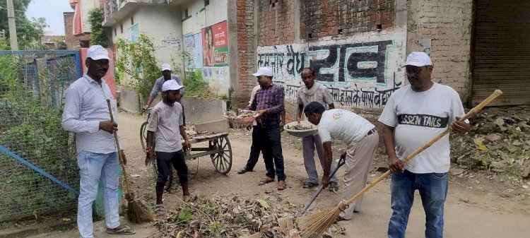 रायबरेली-स्वच्छता ही सेवा के तहत ग्राम पंचायतों में चलाया जा रहा वृहद स्वच्छता अभियान