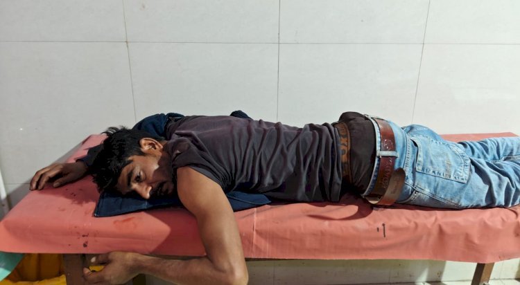 रायबरेली - पुरानी रंजिश को लेकर पीड़ित युवको पर उनके भाई व भाभी ने किया हमला, घायल