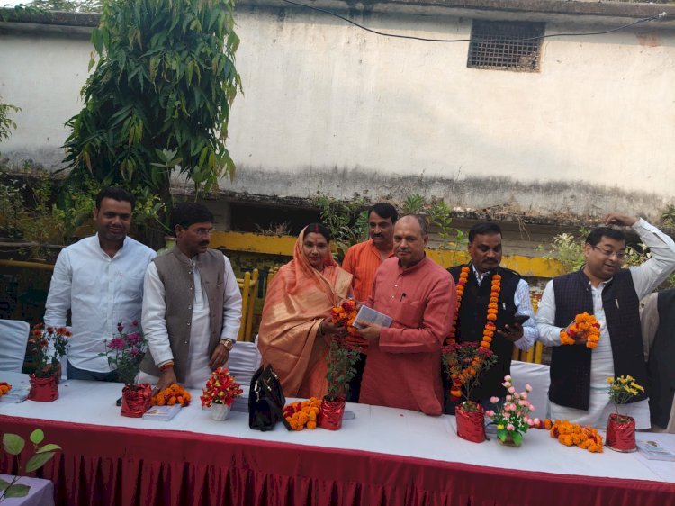 रायबरेली-विकास को लेकर निकाय अध्यक्षों ने किया मंथन , एकजुट रहने का संकल्प 