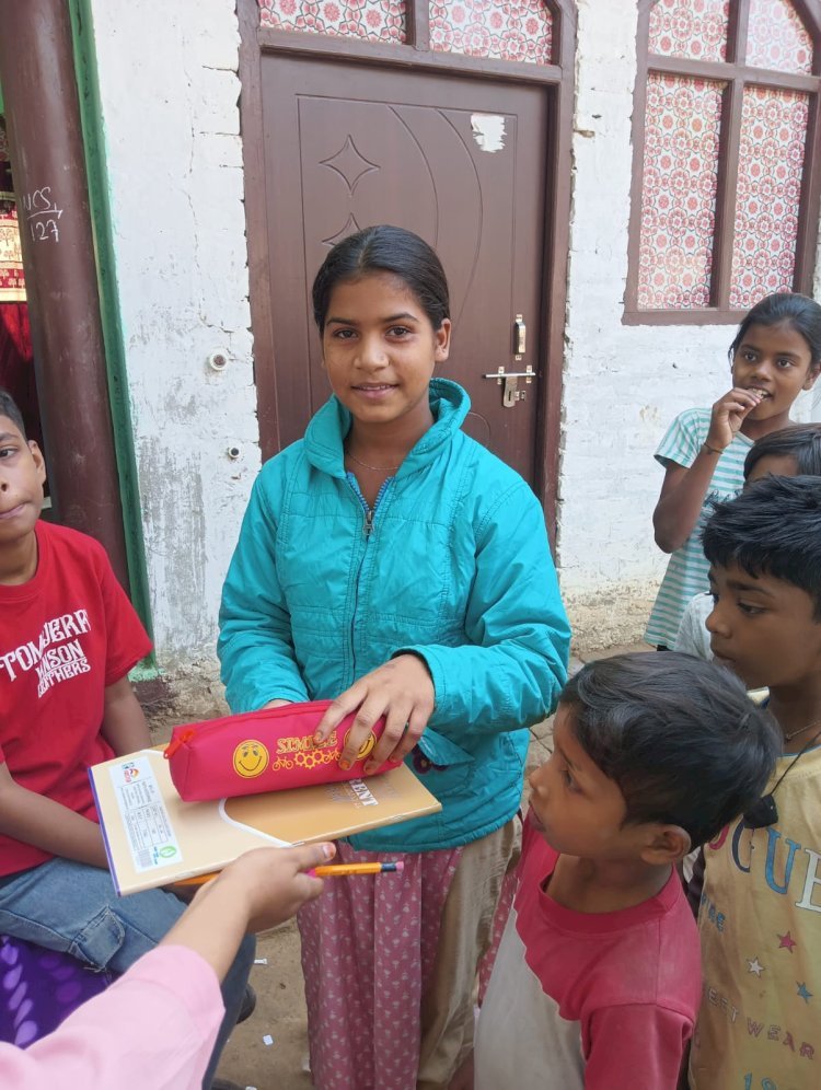 रायबरेली-समाजसेवी ने बांटा कंबल, वा बच्चों को टिफिन