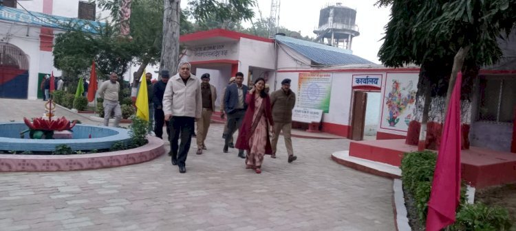 रायबरेली-जिला जज व डीएम-एसपी ने जिला कारागार का किया निरीक्षण