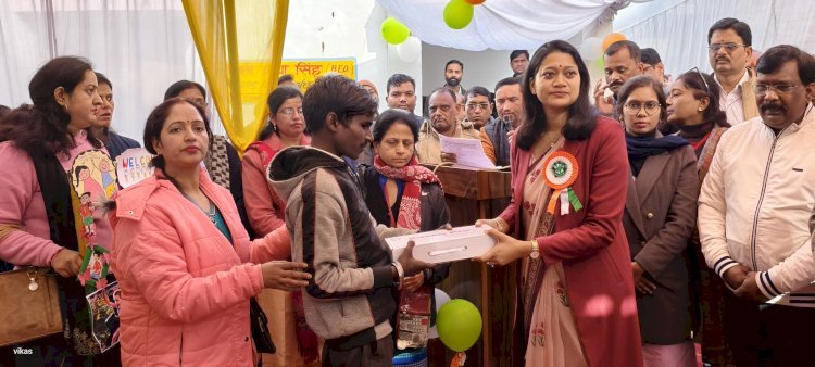 रायबरेली-डीएम ने बीआरसी ऊँचाहार में 141 दिव्यांग बच्चों को उपकरण किये वितरित 