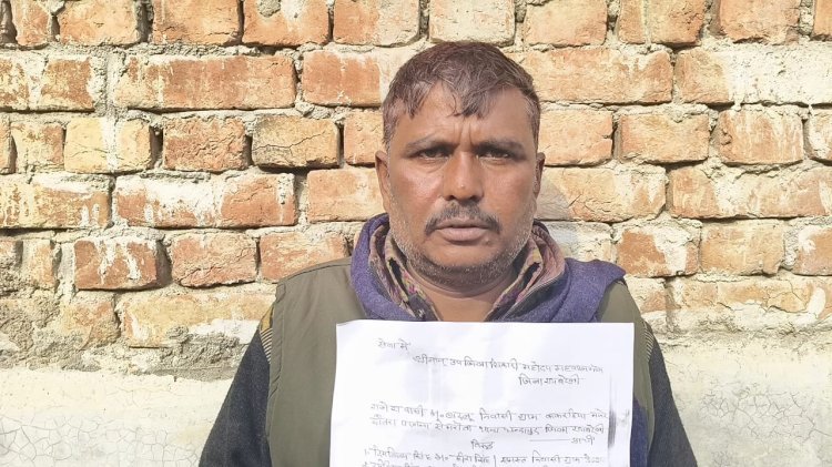 रायबरेली-ग्राम समाज की जमीन पर लगे दबंगों ने कटवा लिए पेड़ प्रार्थी ने उपजिलाधिकारी से की शिकायत