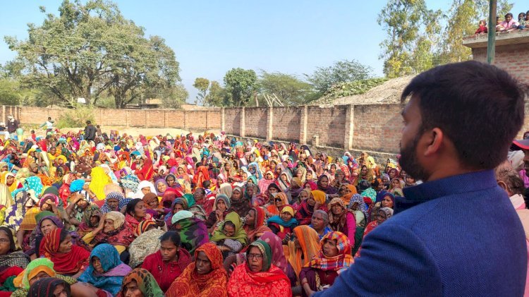 रायबरेली: समाजसेवी विकास सिंह ने जरूरतमंदों को बांटे कंबल, हजारों लोगों को मिली राहत