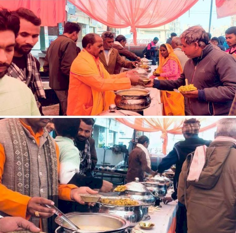रायबरेली-ऊंचाहार में पूर्व चैयरमैन प्रमोद गुप्ता द्वारा  विशाल खिचड़ी महाप्रसाद वा भंडारे का आयोजन  