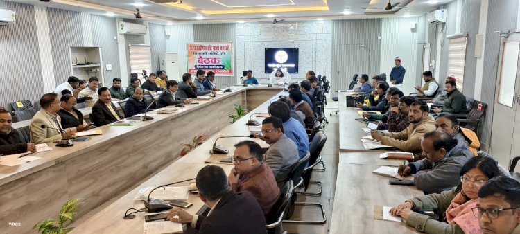 रायबरेली-नियोजन विभाग द्वारा संचालित ओ०टी०डी० (वन ट्रिलियन डॉलर) को लेकर जिला स्तरीय बैठक सम्पन्न