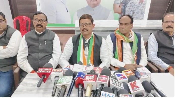 रायबरेली: कांग्रेस का “मनरेगा बचाओ अभियान” तेज