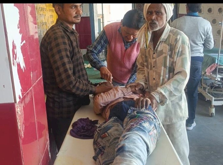 ऊंचाहार में दो बाइकों की आमने सामने भिड़ंत दो घायल, रेफर,,,,,