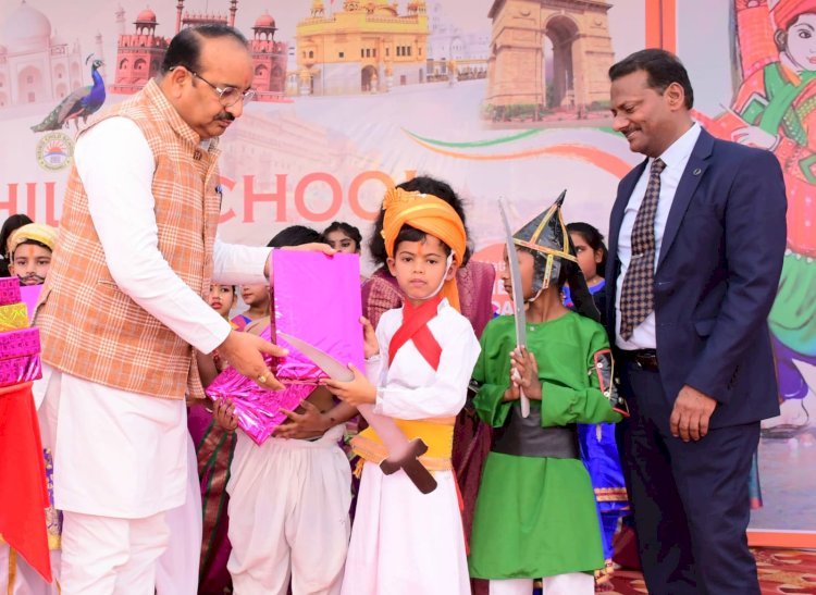 रायबरेली - राइजिंग चाइल्ड स्कूल के वार्षिकोत्सव में दिखी ‘एक भारत-श्रेष्ठ भारत’ की झलक