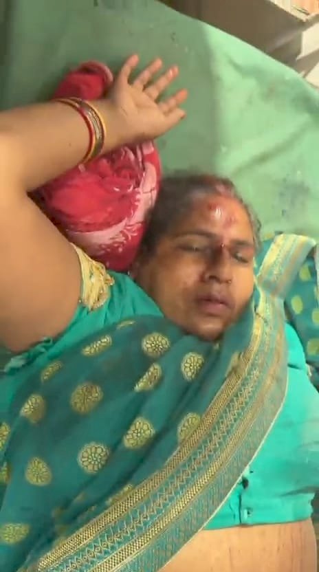 रायबरेली-दिनदहाड़े महिला के साथ हाईवे मार्ग पर छीना छपटी एवं मारपीट करने का मामला आया