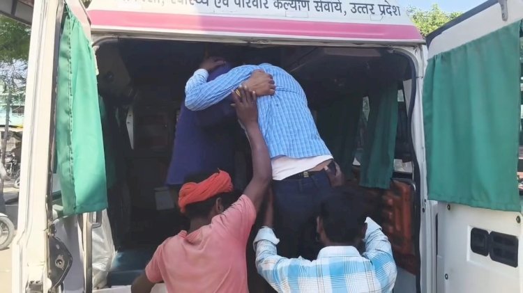 रायबरेली-दो बाइको की आमने-सामने जोरदार टक्कर में दो गंभीर, हालत नाजुक