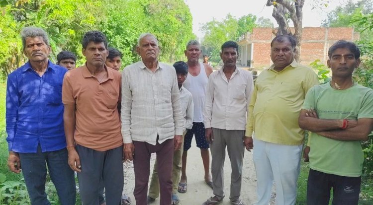 रायबरेली: गंदगी से बढ़ा संक्रामक बीमारियों का खतरा, ग्रामीणों का फूटा गुस्सा,डीपीआरओ पर आरोप