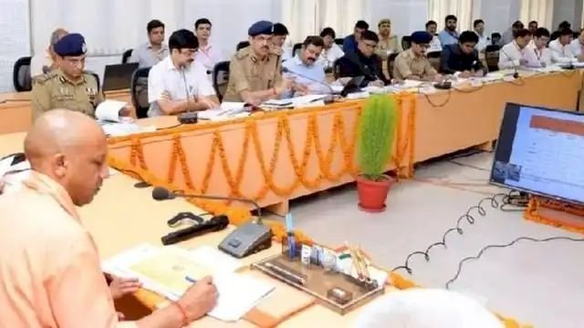 परियोजनाओं में लेटलतीफी पर सीएम योगी नाराज, तय होगी जवाबदेही, अफसरों को सख्त निर्देश
