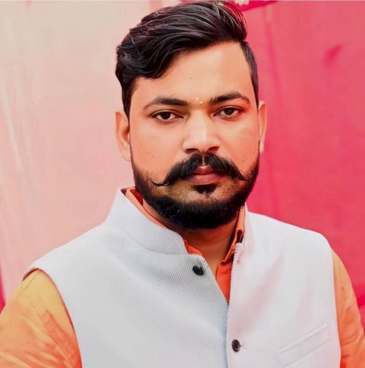रायबरेली-मानवता की मिसाल: वानर सेना ने दिखाई तत्परता, घायल परिवार को पहुंचाई मदद
