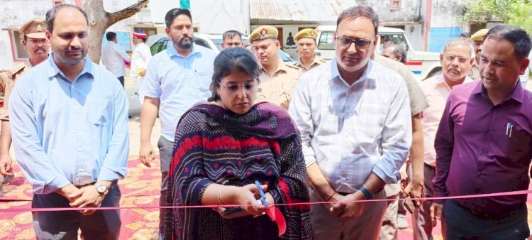 रायबरेली जिलाधिकारी सरनीत कौर ब्रोका ने विकास खण्ड राही में तीन दिवसीय विकास प्रदर्शनी का किया शुभारंभ