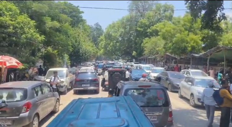 TET परीक्षा के बाद रायबरेली शहर में भीषण जाम, घंटों रेंगते रहे वाहन