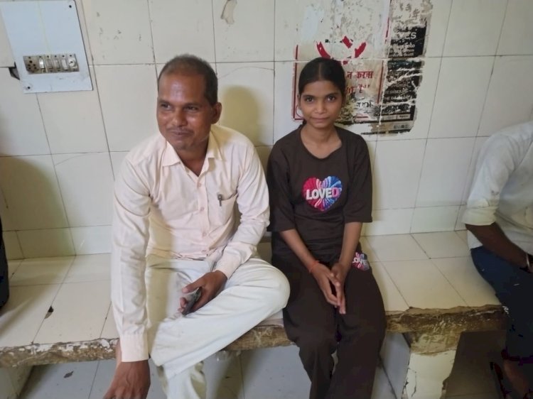 रायबरेली जहरीले जंतु के काटने से युवती की हालत बिगड़ी
