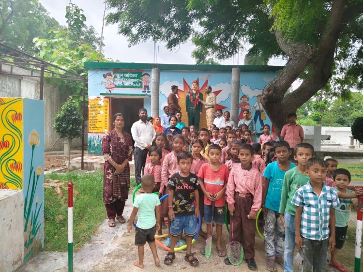 रायबरेली-शहीद को नमन कर नवागंतुक बीईओ ने किया पीएम श्री विद्यालय का औचक निरीक्षण