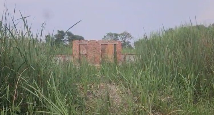 रायबरेली: राही ब्लॉक के जगदीशपुर गांव में 22 लाख की अंत्येष्टि स्थल परियोजना पर भ्रष्टाचार के आरोप, डीएम ने बैठाई जांच