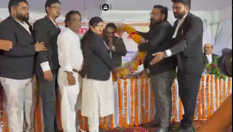 रायबरेली  सेंट्रल बार एसोसिएशन के शपथ ग्रहण समारोह हुआ संपन्न,न्यायमूर्ति व अध्यक्ष महामंत्री का हुआ भव्य स्वागत व सम्मान