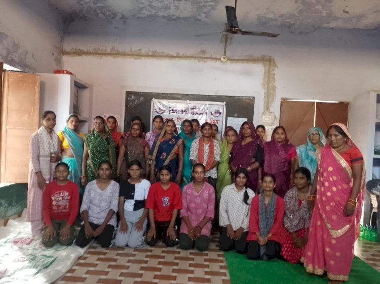 सबला-समर्थ परियोजना के तहत महिलाओं एवं किशोरियों को कानूनी अधिकारों की जानकारी
