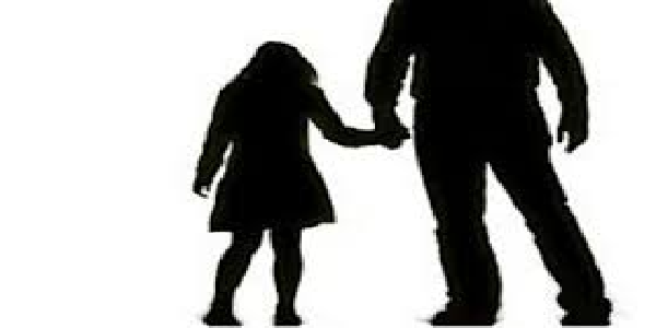 Raibareli-शिक्षक पर नाबालिग छात्रा को भगाने का आरोप